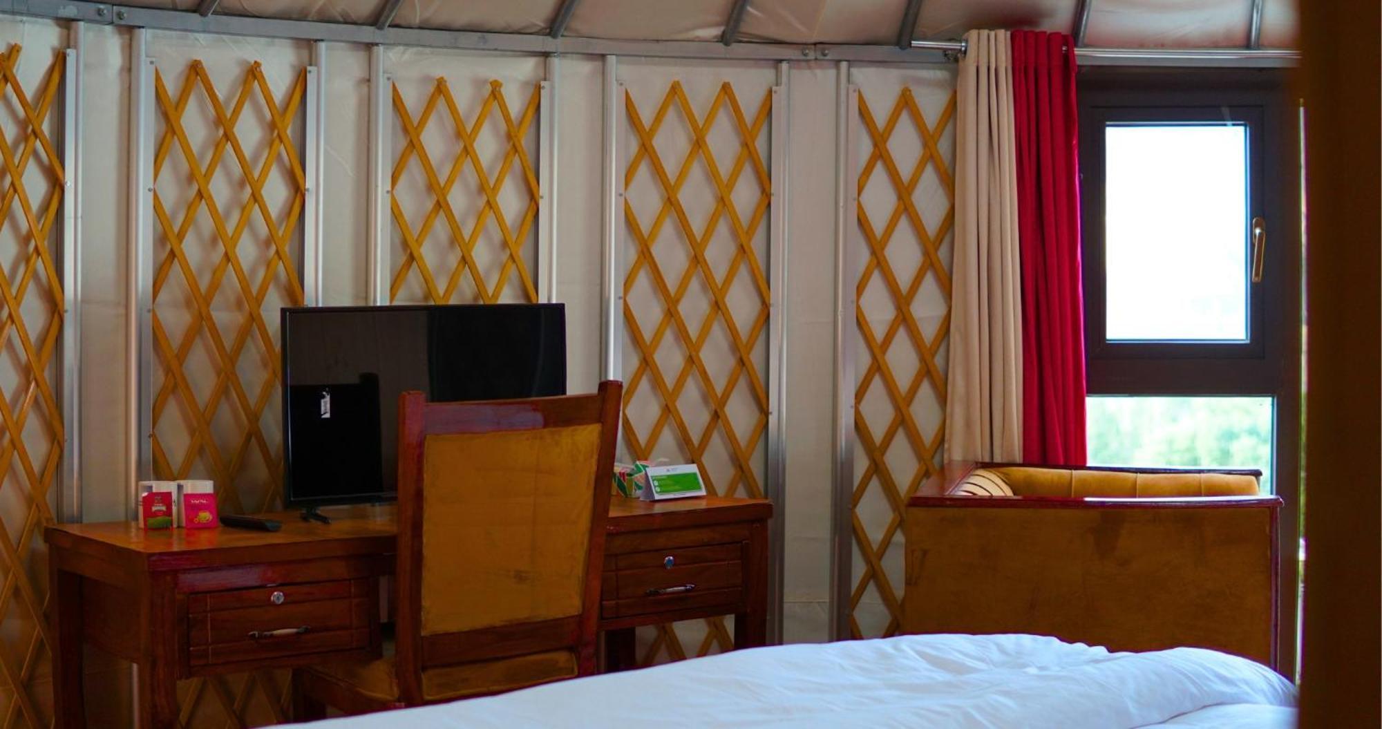 Apex Hotels And Resorts Hussaini Karimabad  Екстериор снимка