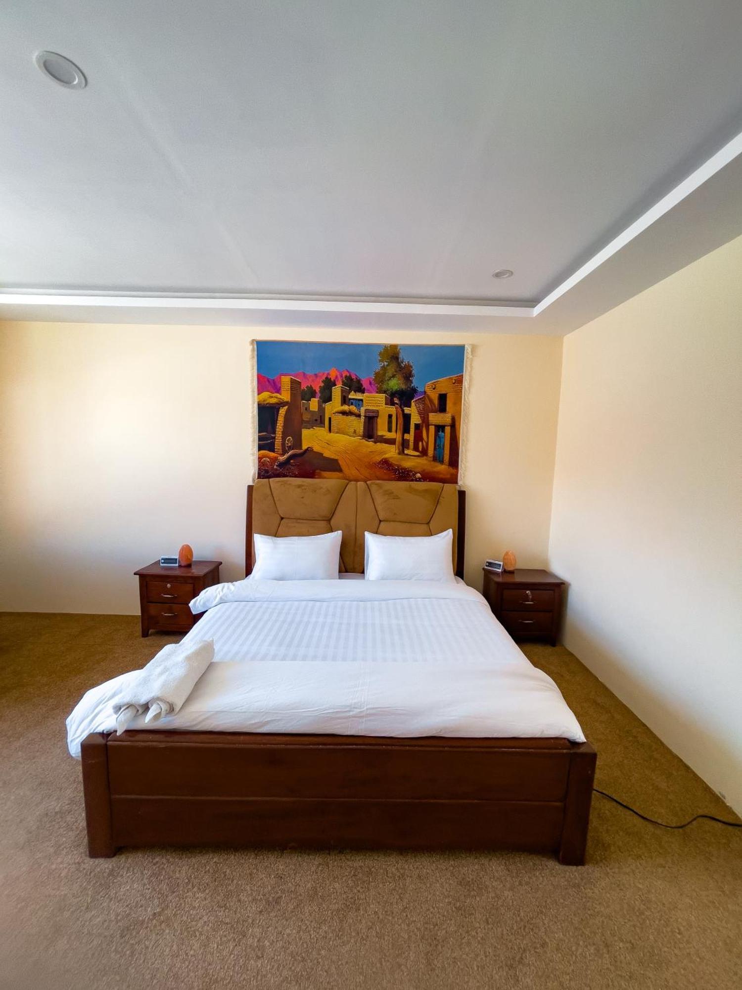 Apex Hotels And Resorts Hussaini Karimabad  Екстериор снимка